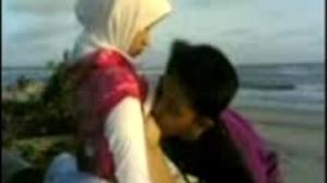 Bokep Gadis Aceh Hijab Ngentot Hot di Pantai